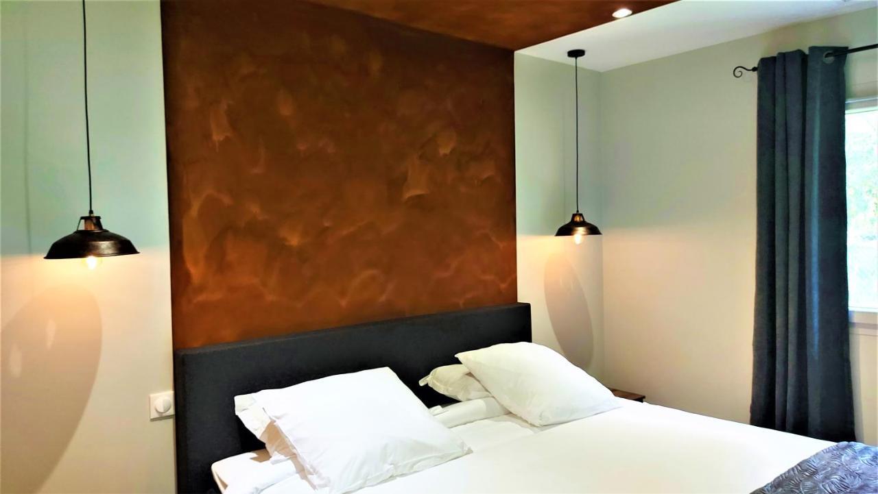 Gite Spa & Nature Saint-Chamassy Eksteriør billede